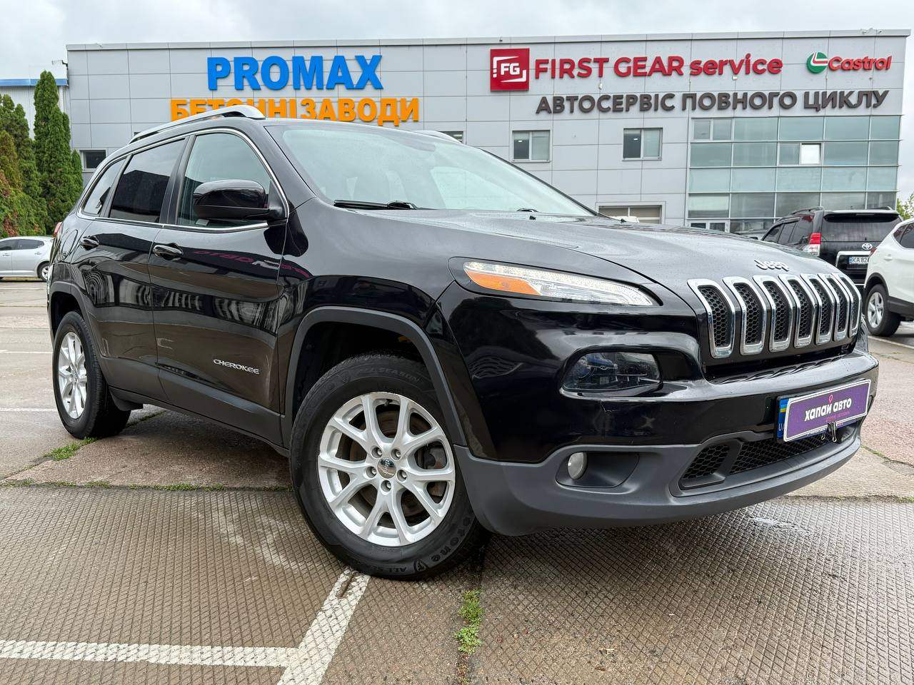 Jeep Cherokee - фото 10