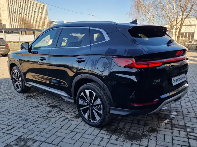 BYD Song Plus - фото 4