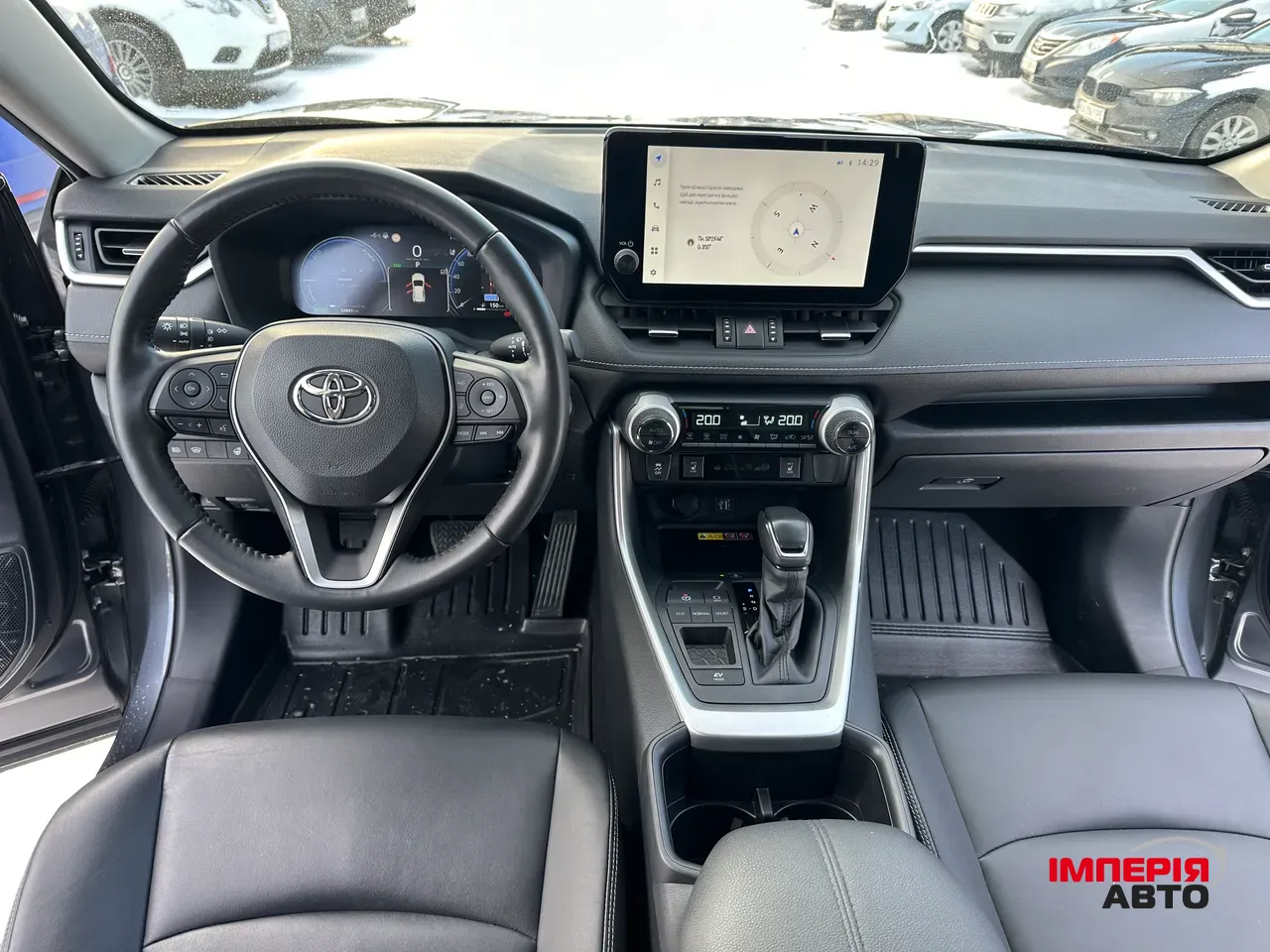 Toyota RAV4 - фото 13