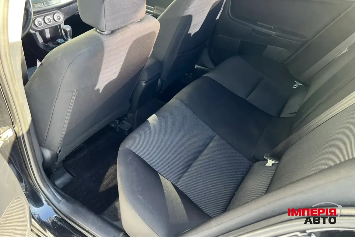 Mitsubishi Lancer - фото 9