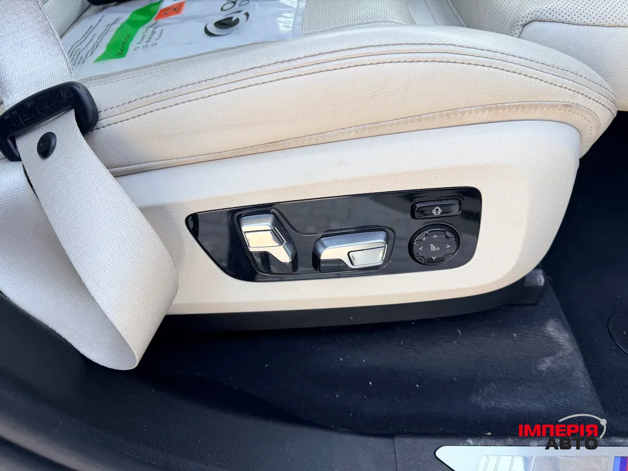 BMW X5 - фото 12