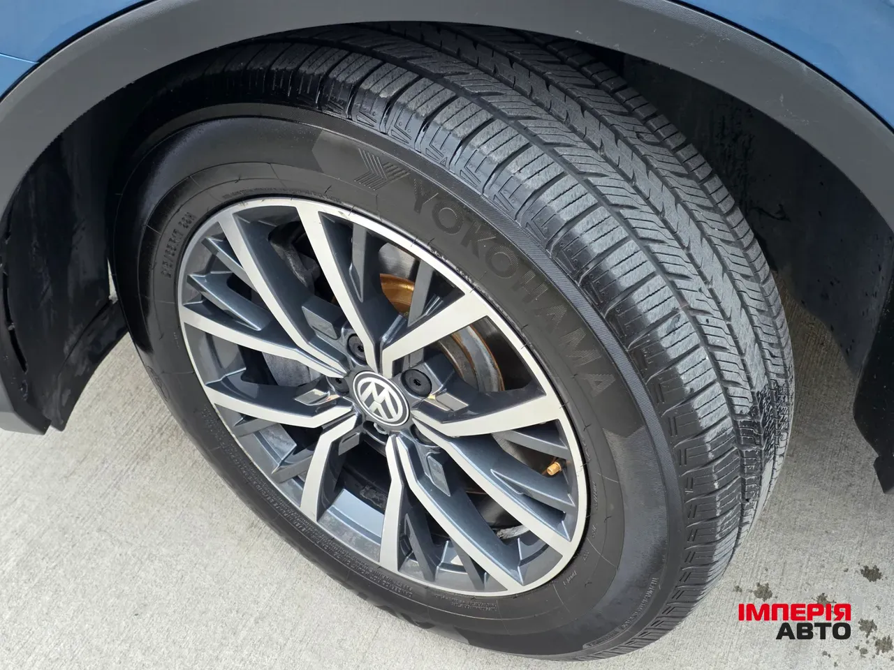 Volkswagen Tiguan - фото 11