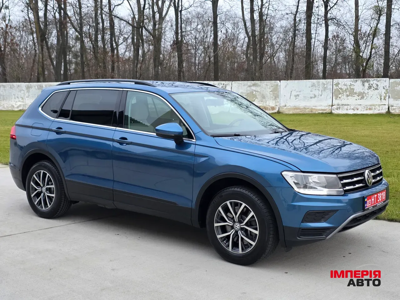 Volkswagen Tiguan - фото 3