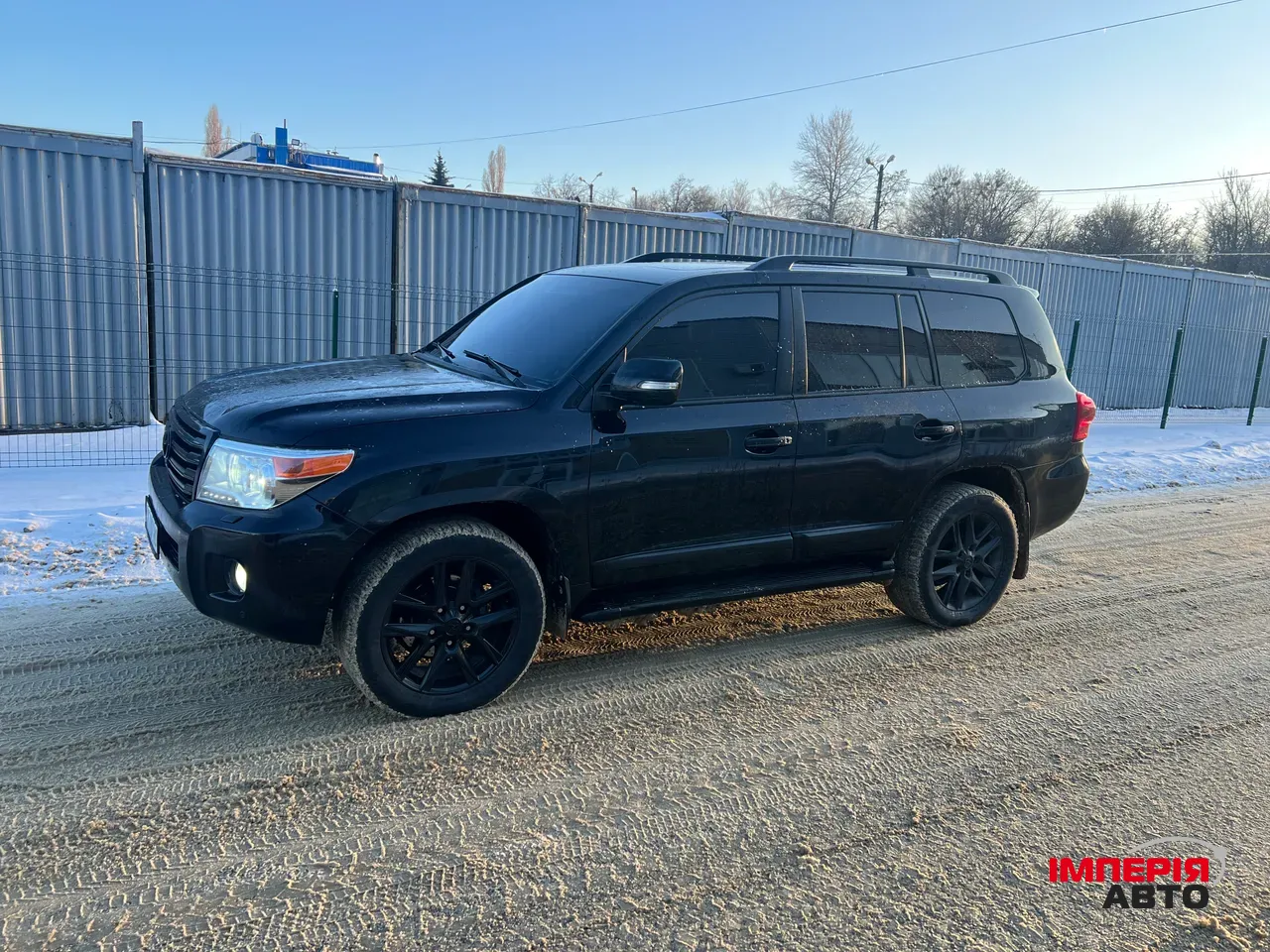 Toyota Land Cruiser - фото 2