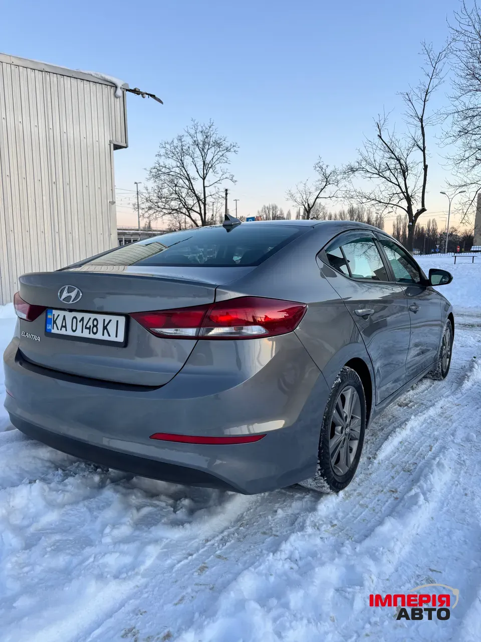 Hyundai Elantra - фото 4