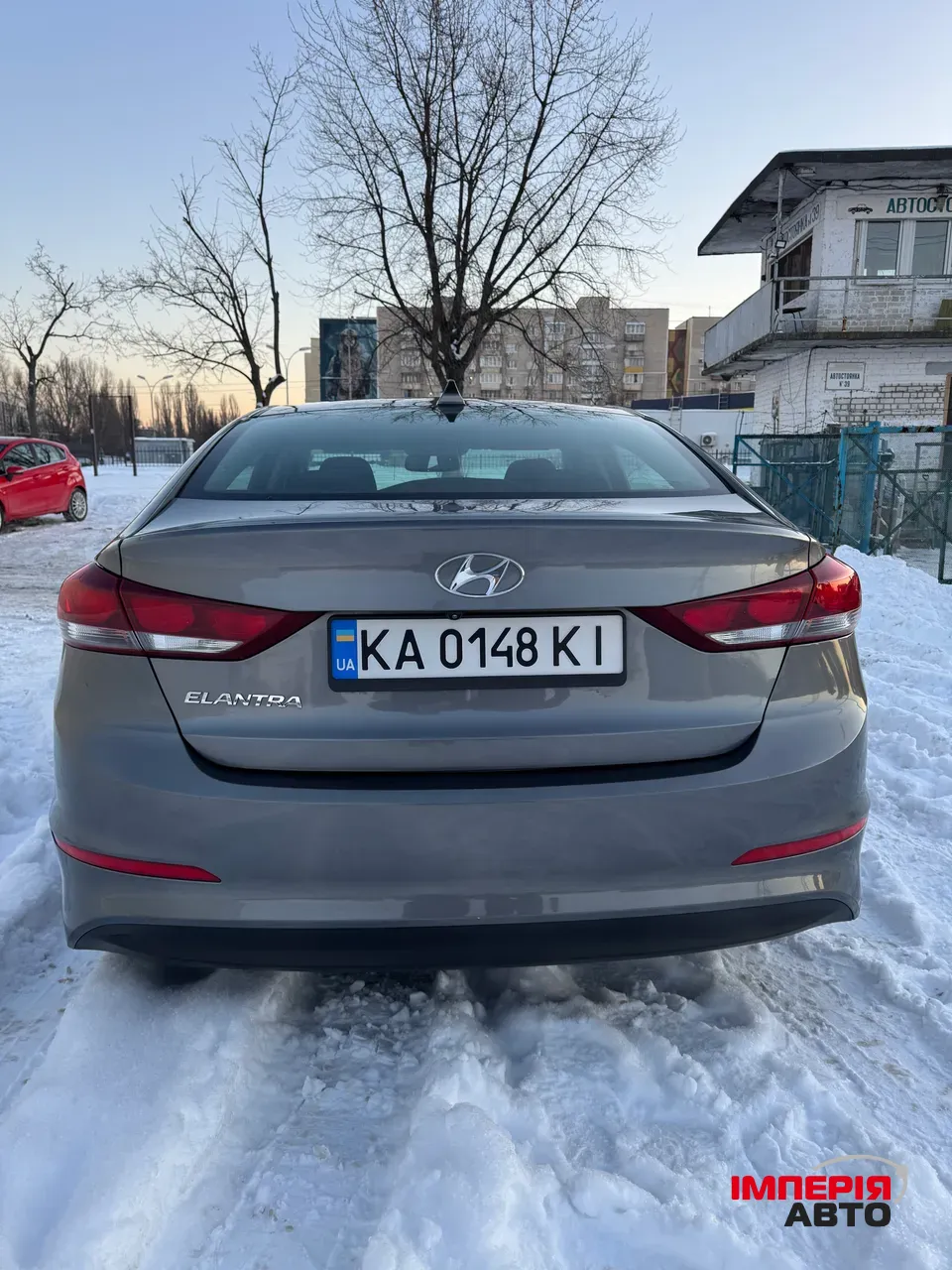 Hyundai Elantra - фото 8