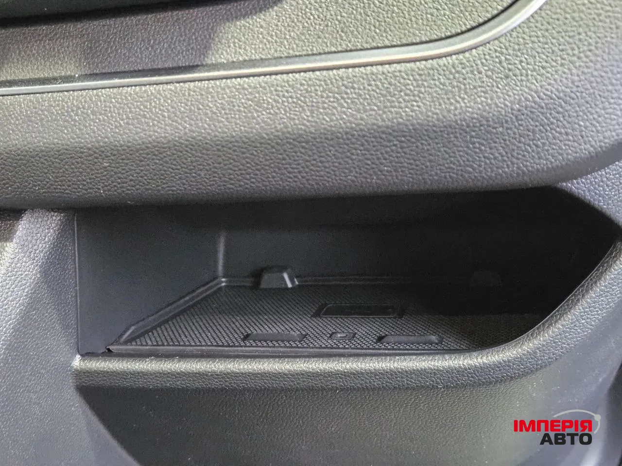 Renault Trafic - фото 27