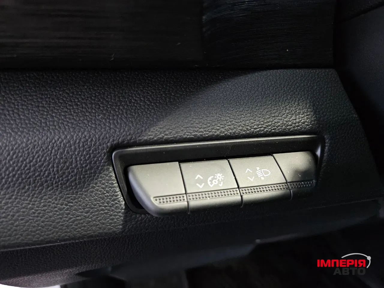 Renault Trafic - фото 36