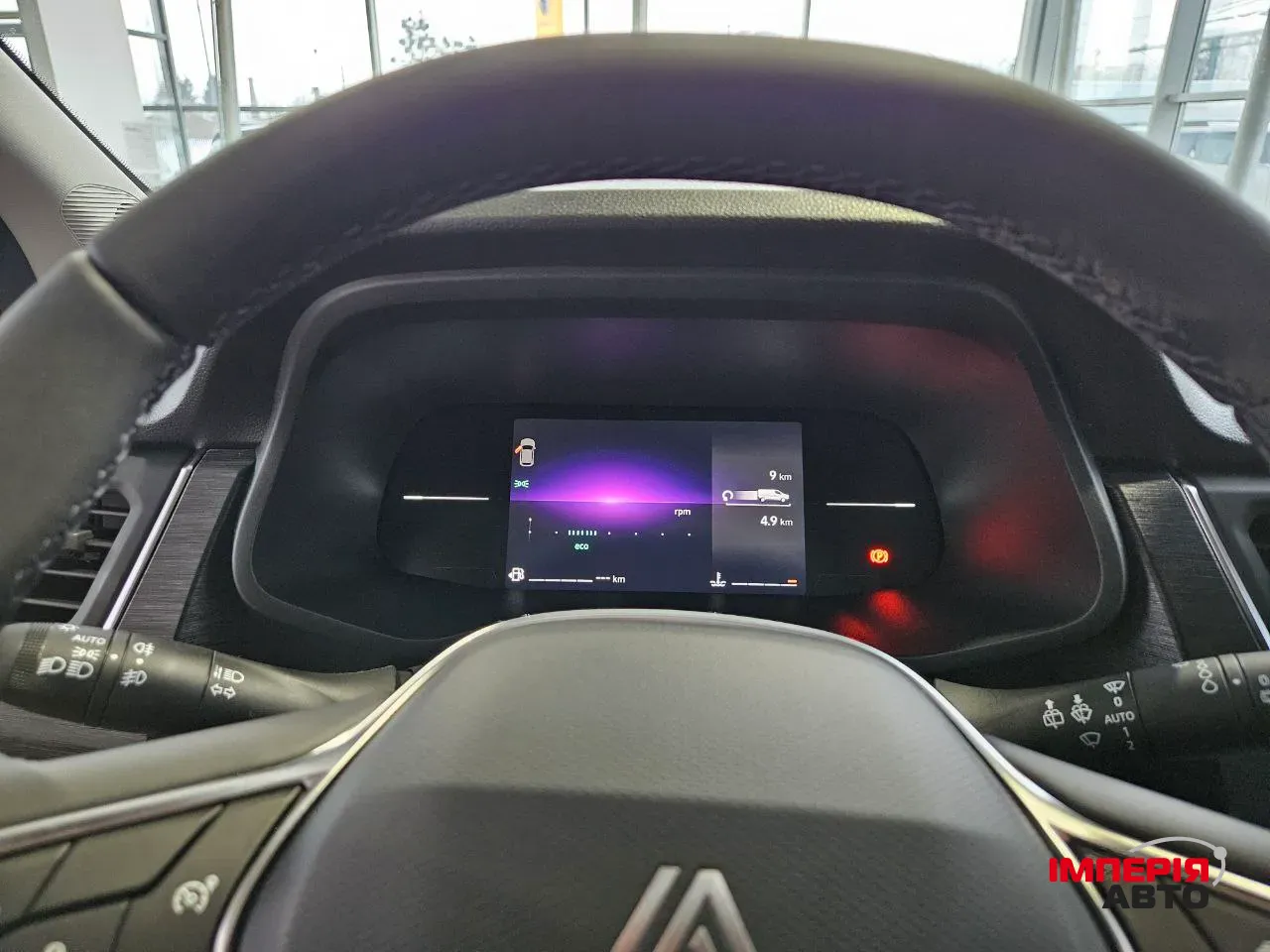 Renault Trafic - фото 24