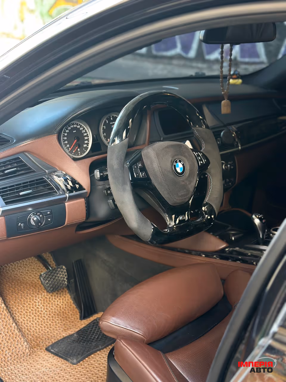 BMW X6 M - фото 15