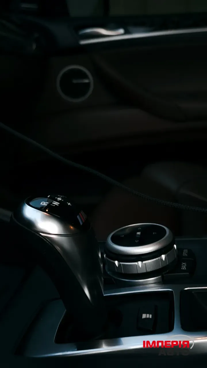 BMW X6 M - фото 23