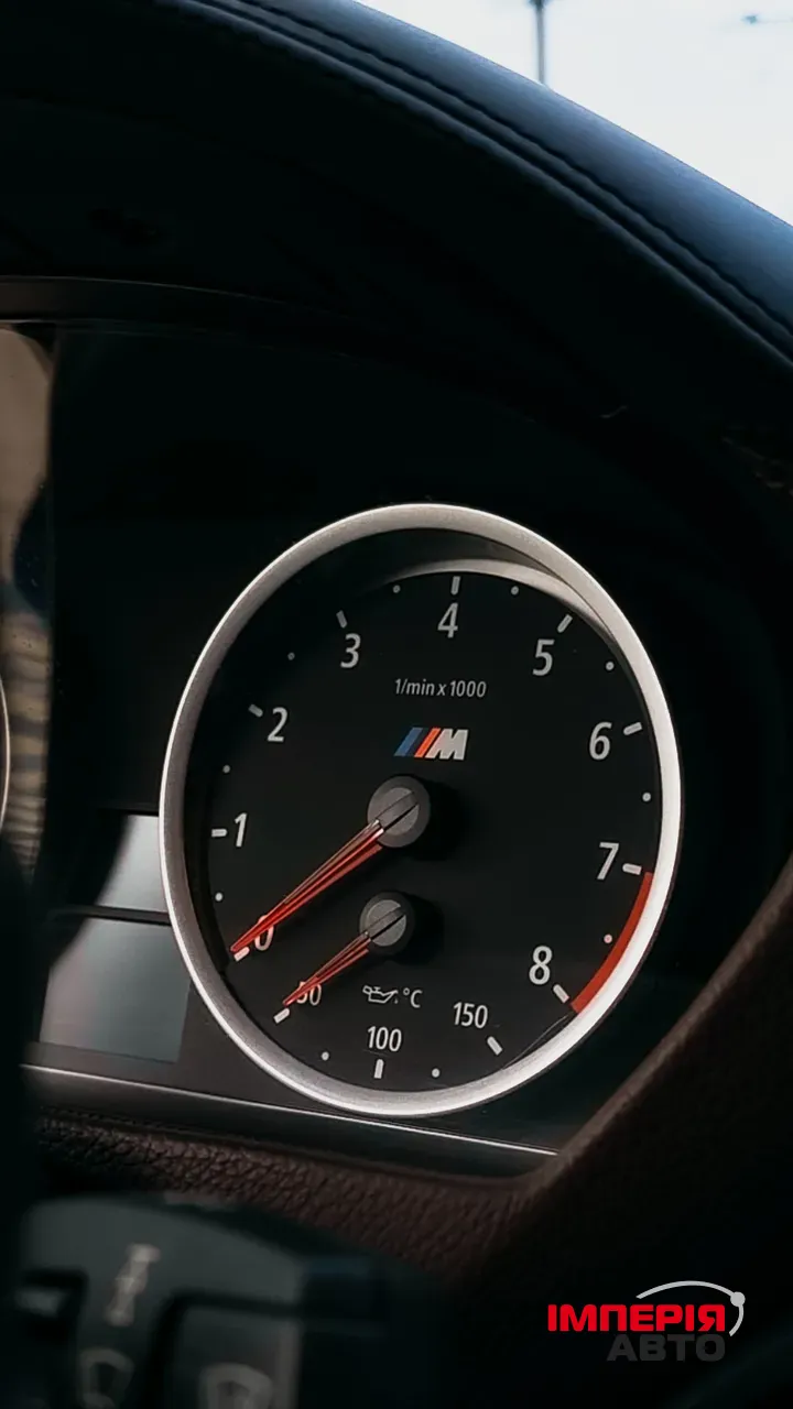 BMW X6 M - фото 25