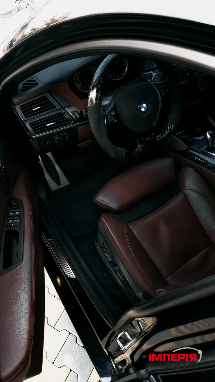 BMW X6 M - фото 12