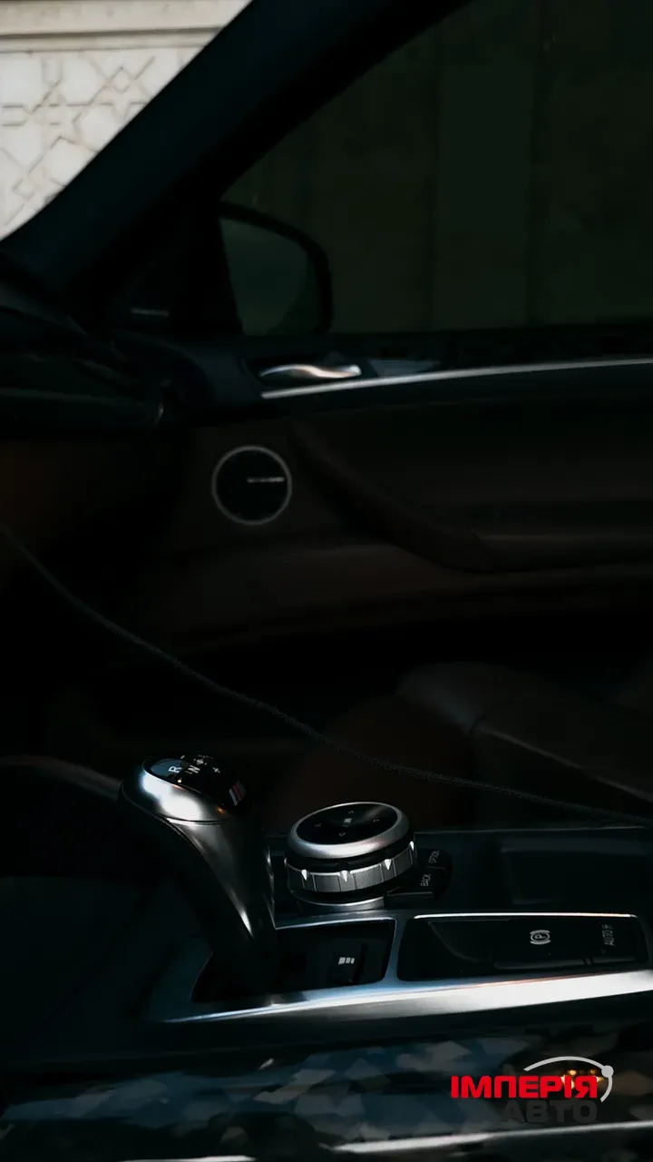 BMW X6 M - фото 28