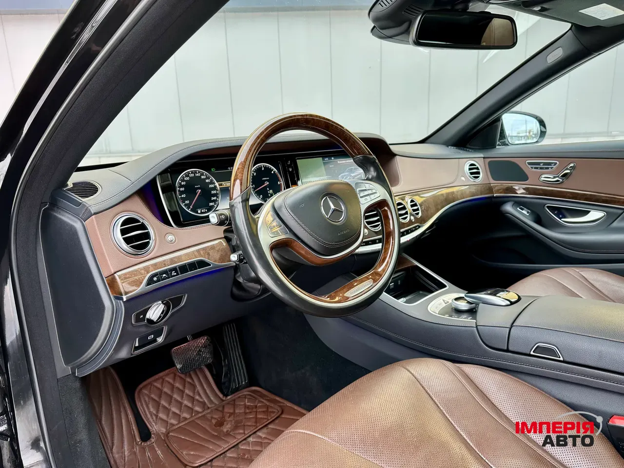 Mercedes-Benz S-Класс - фото 18