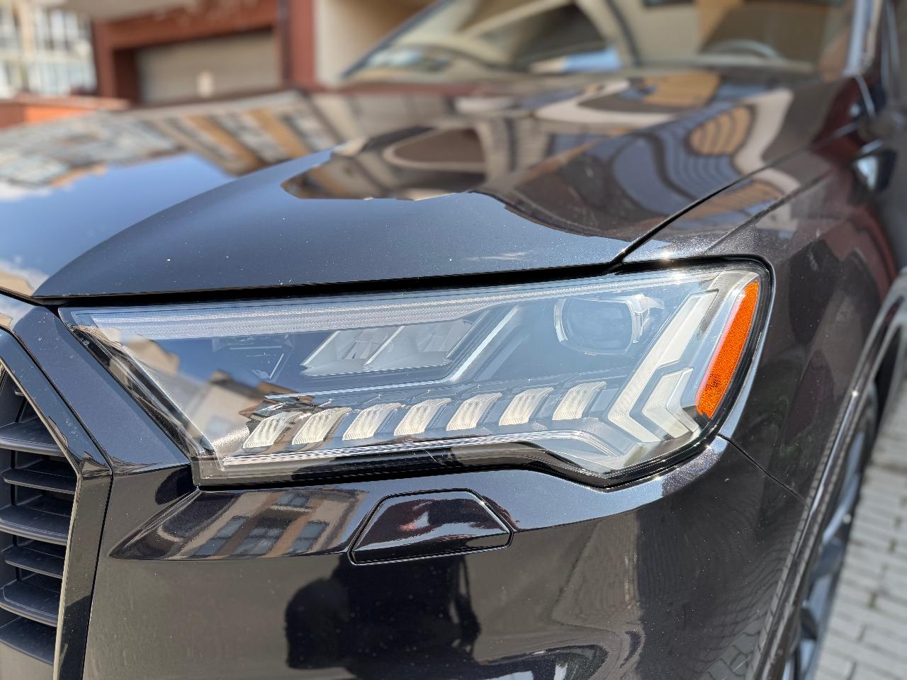 Audi Q7 - фото 2