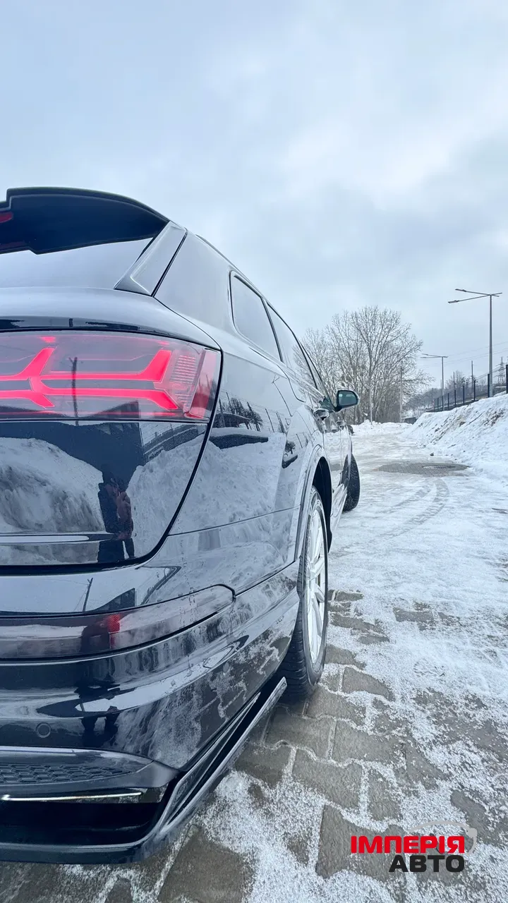 Audi Q7 - фото 4
