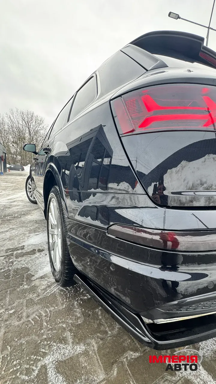 Audi Q7 - фото 5