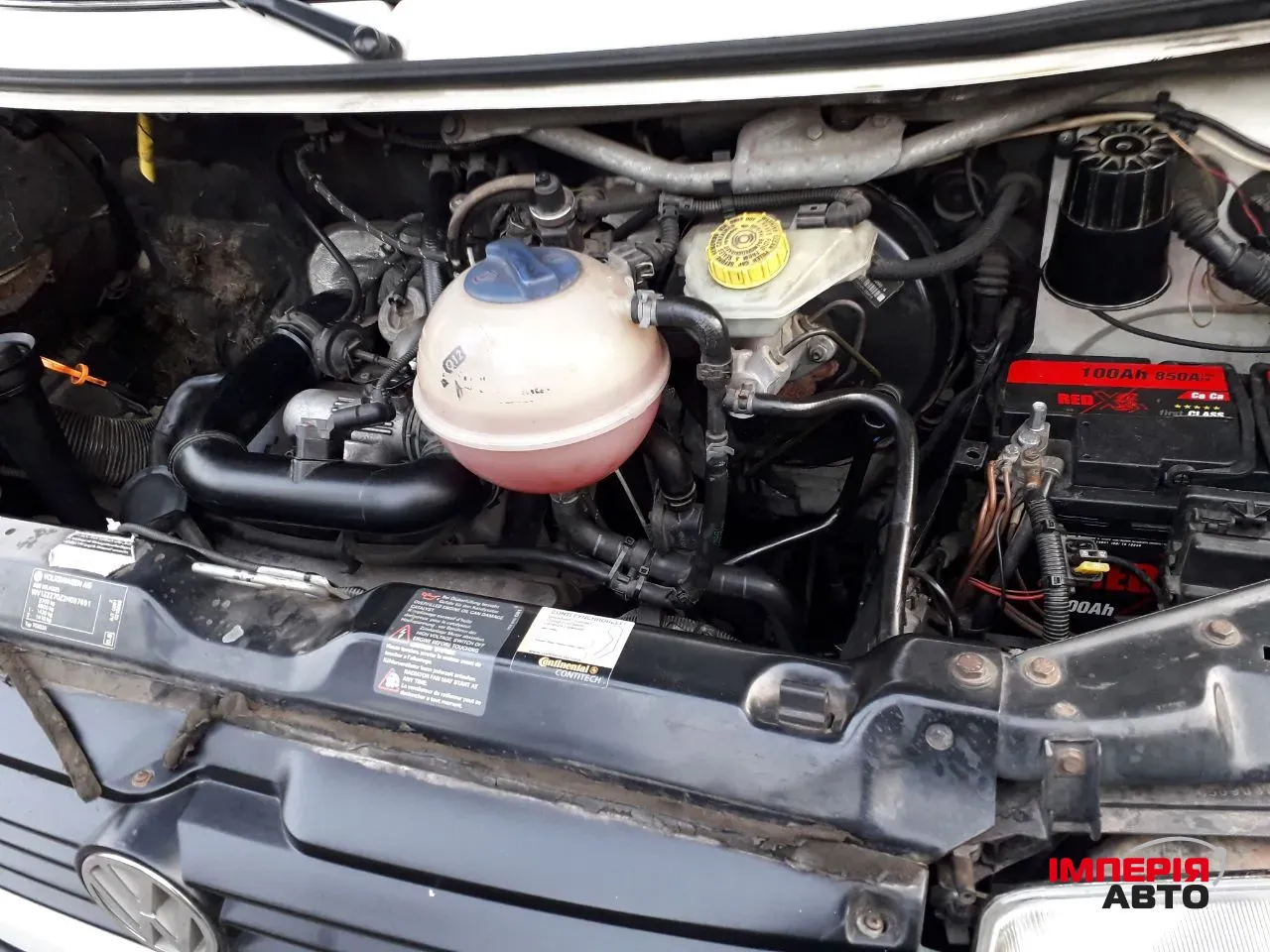 Volkswagen Transporter - фото 6