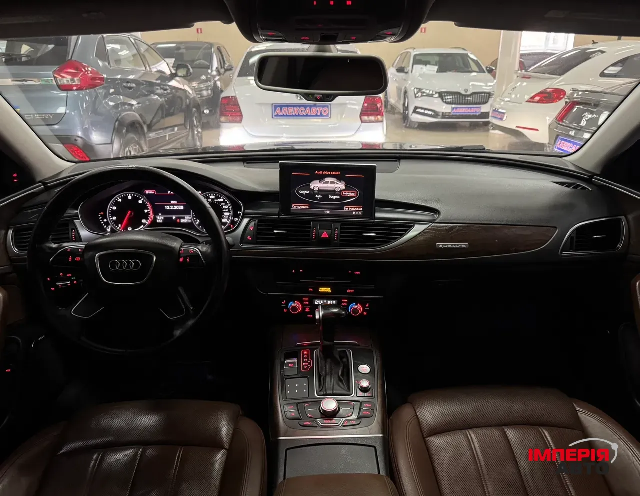 Audi A6 - фото 10