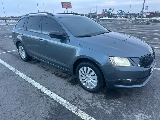 Skoda Octavia - фото 5