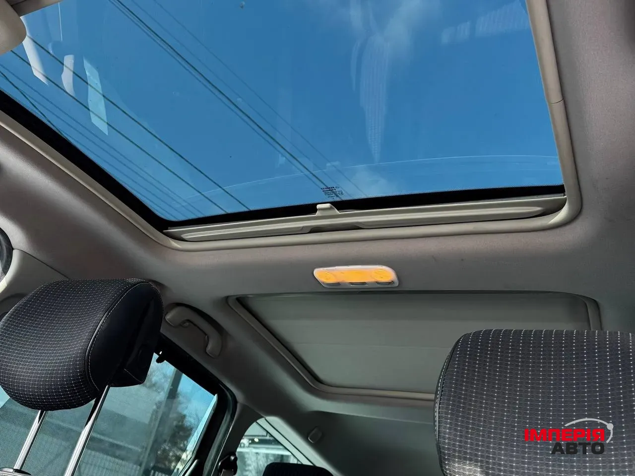 Renault Megane - фото 4