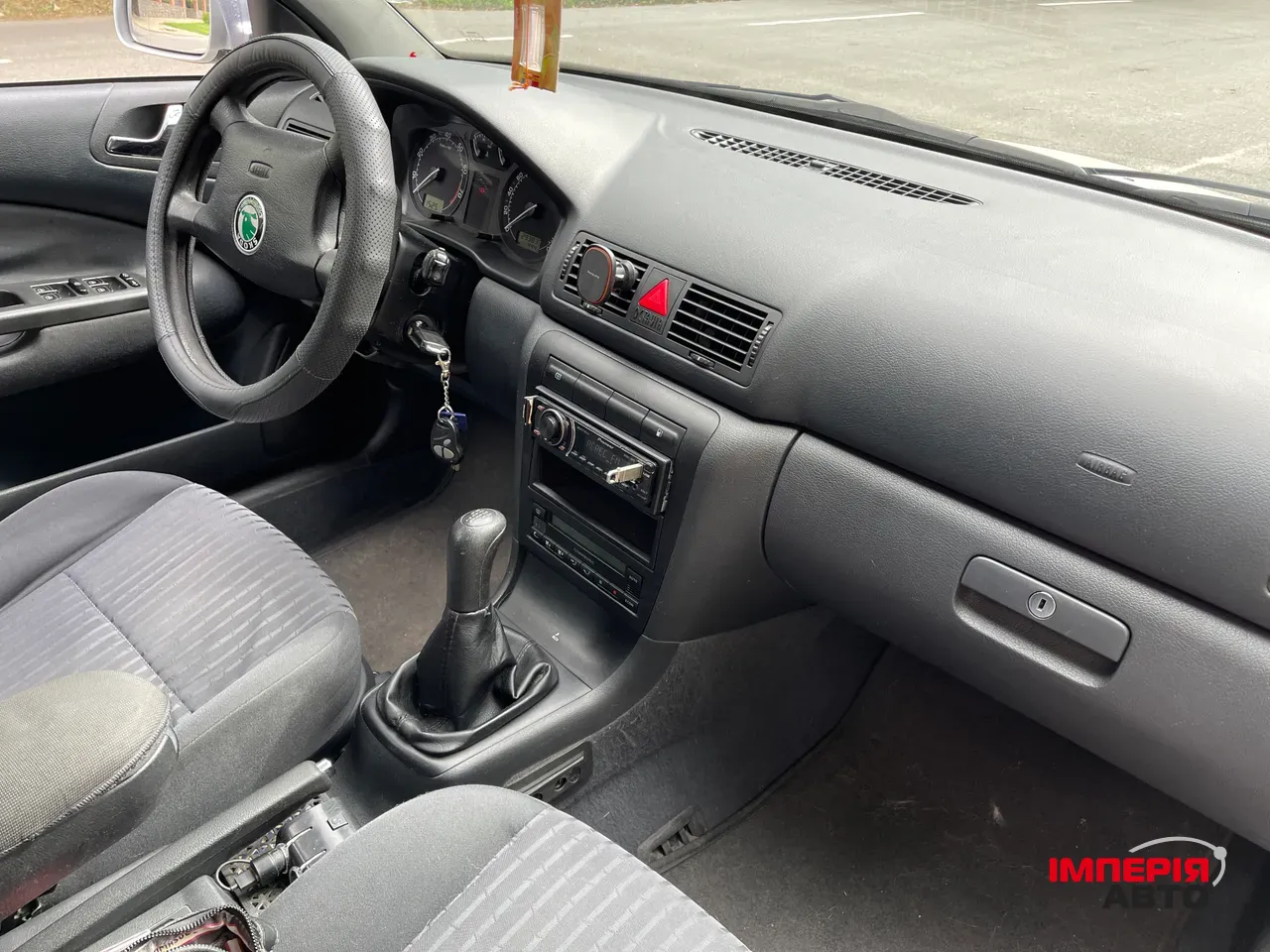 Skoda Octavia - фото 3