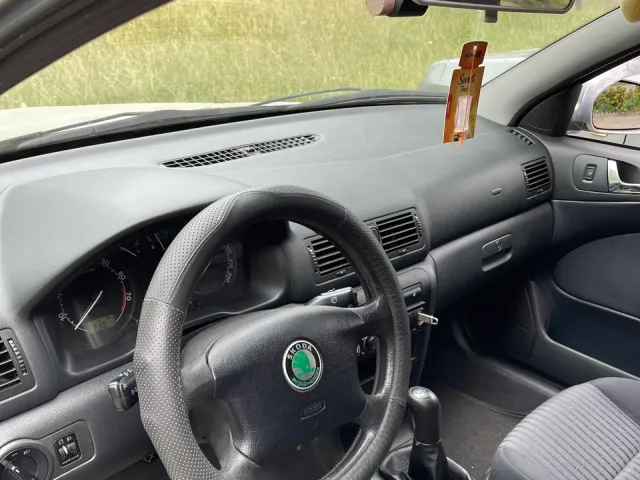 Skoda Octavia - фото 5