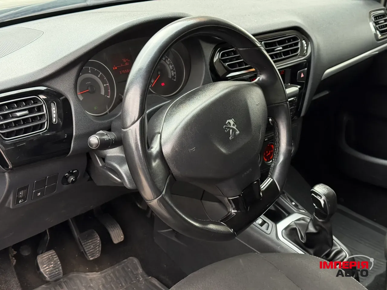 Peugeot 301 - фото 37