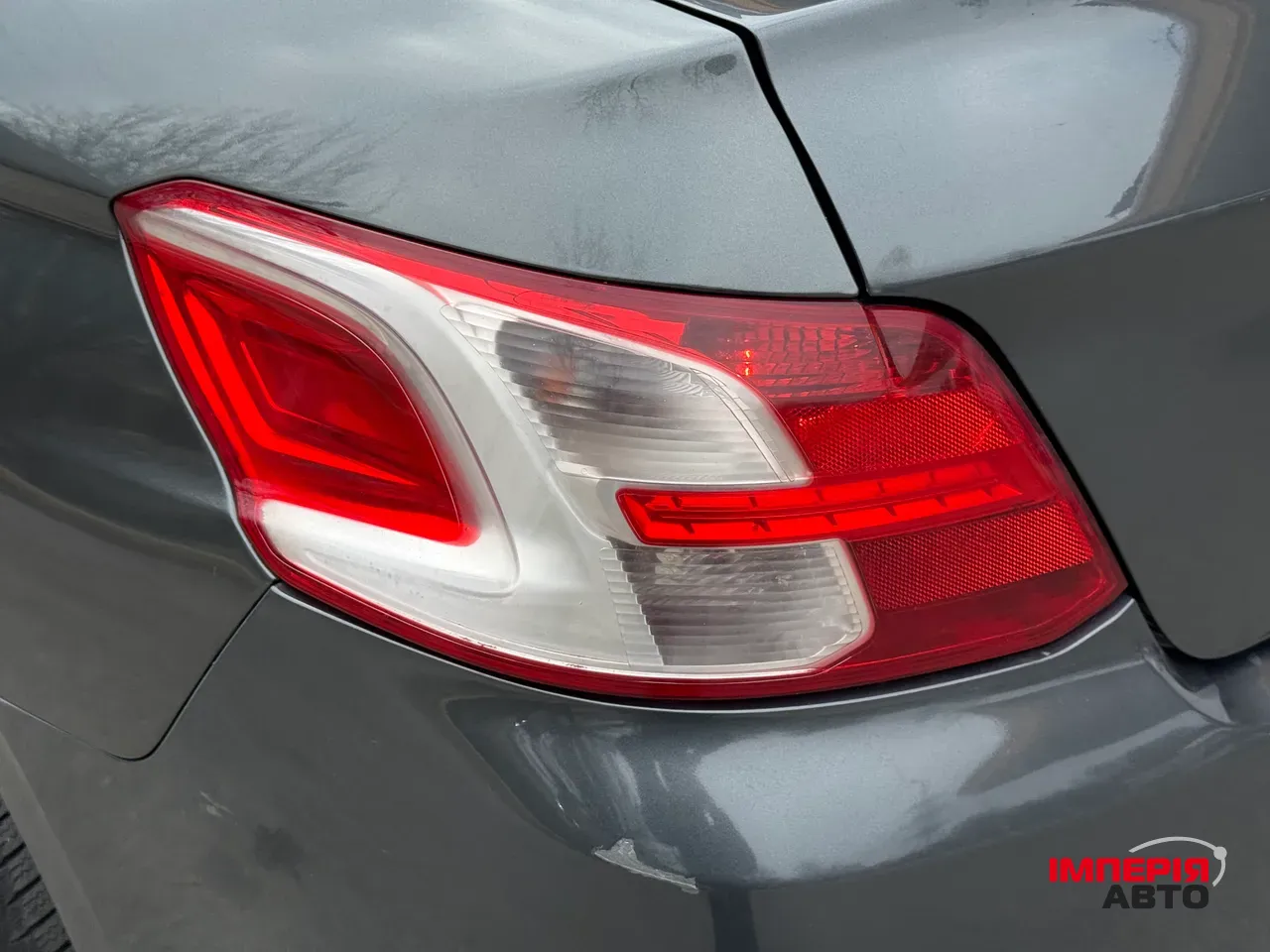 Peugeot 301 - фото 24