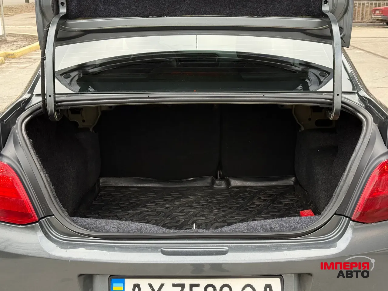 Peugeot 301 - фото 12