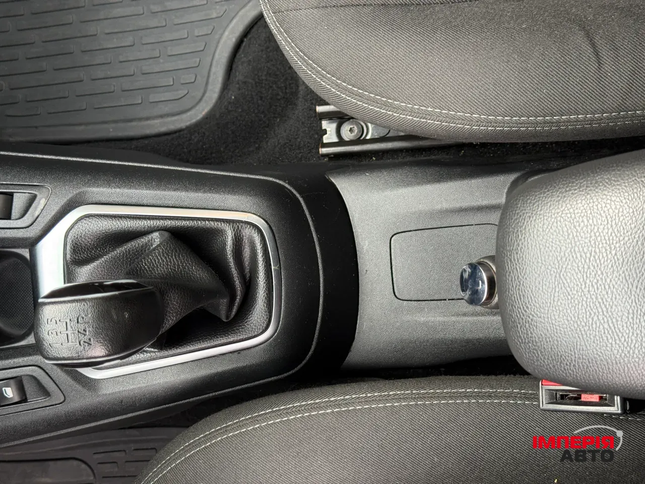 Peugeot 301 - фото 46