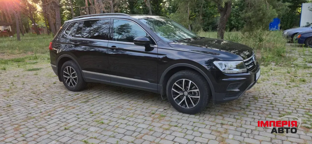 Volkswagen Tiguan - фото 5