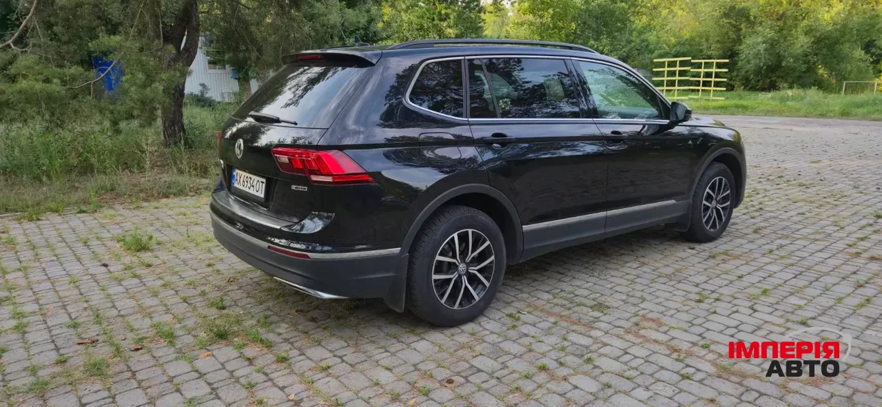 Volkswagen Tiguan - фото 3