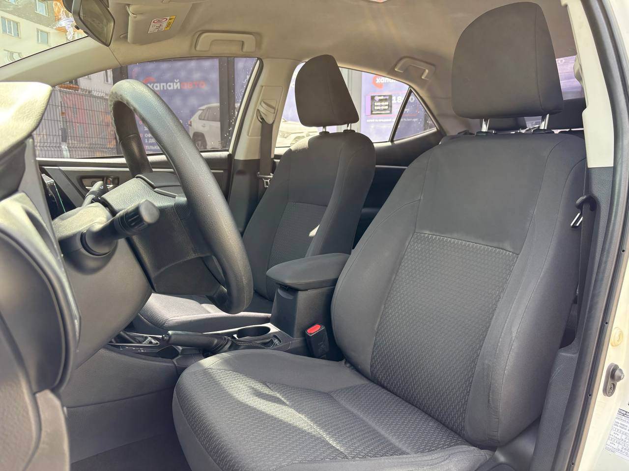 Toyota Corolla - фото 18