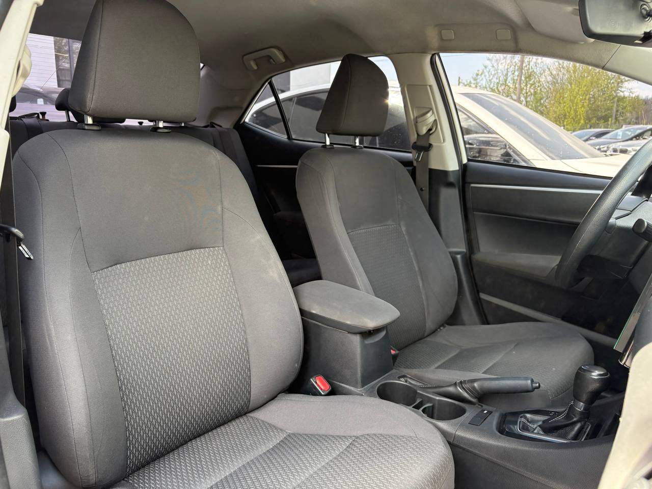 Toyota Corolla - фото 3