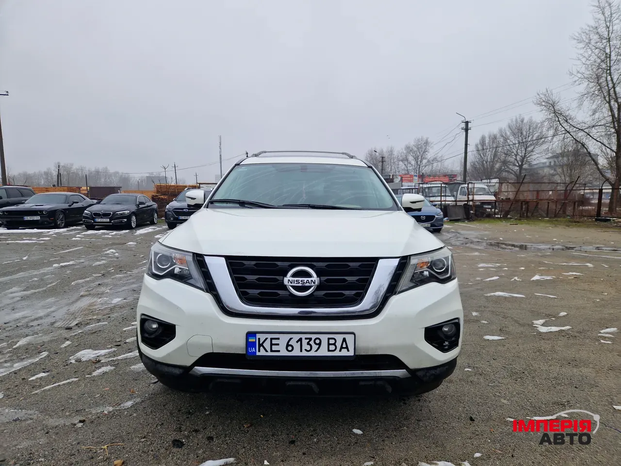 Nissan Pathfinder - фото 2