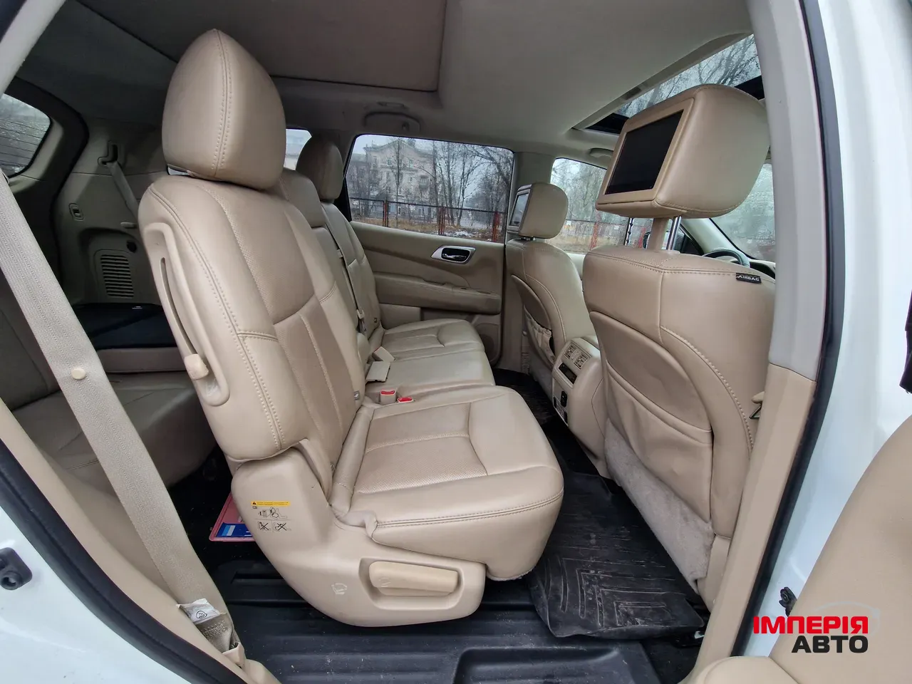 Nissan Pathfinder - фото 13