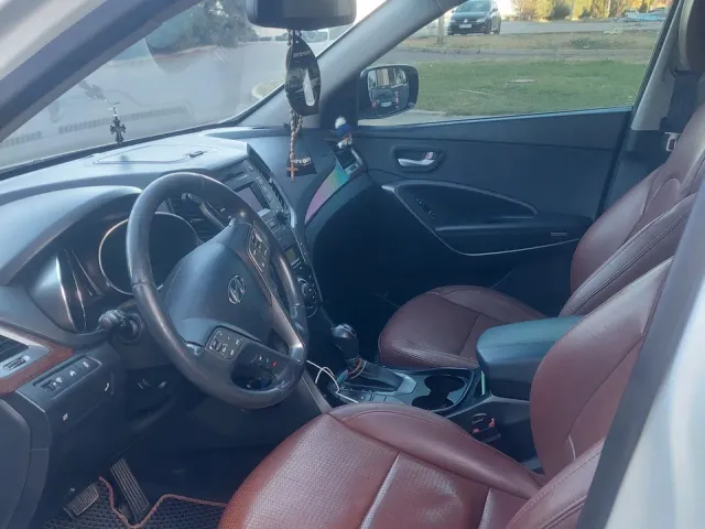 Hyundai Santa Fe - фото 5