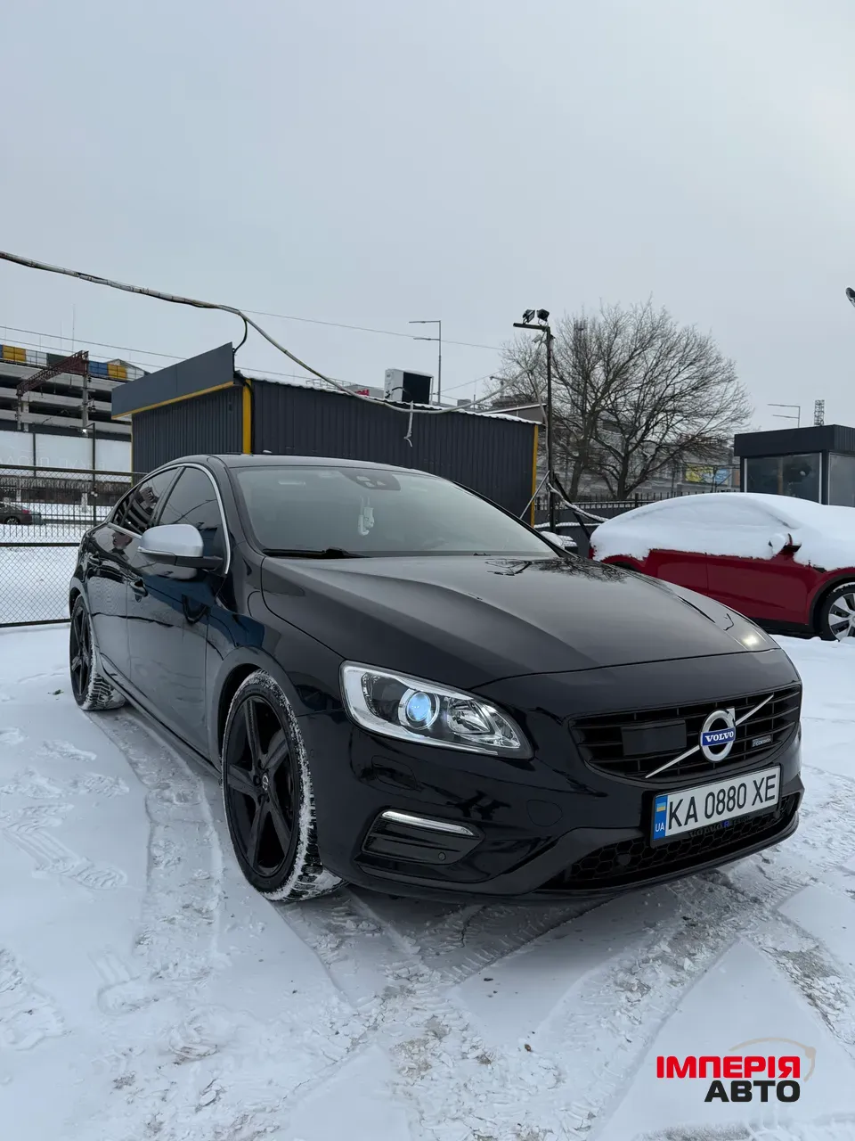 Volvo S60 - фото 1
