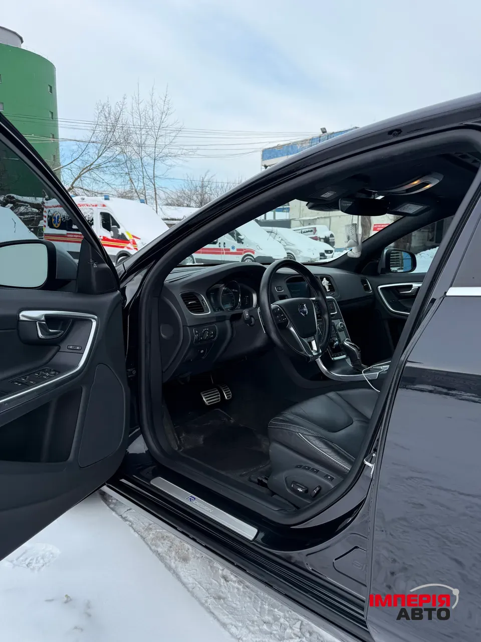 Volvo S60 - фото 10