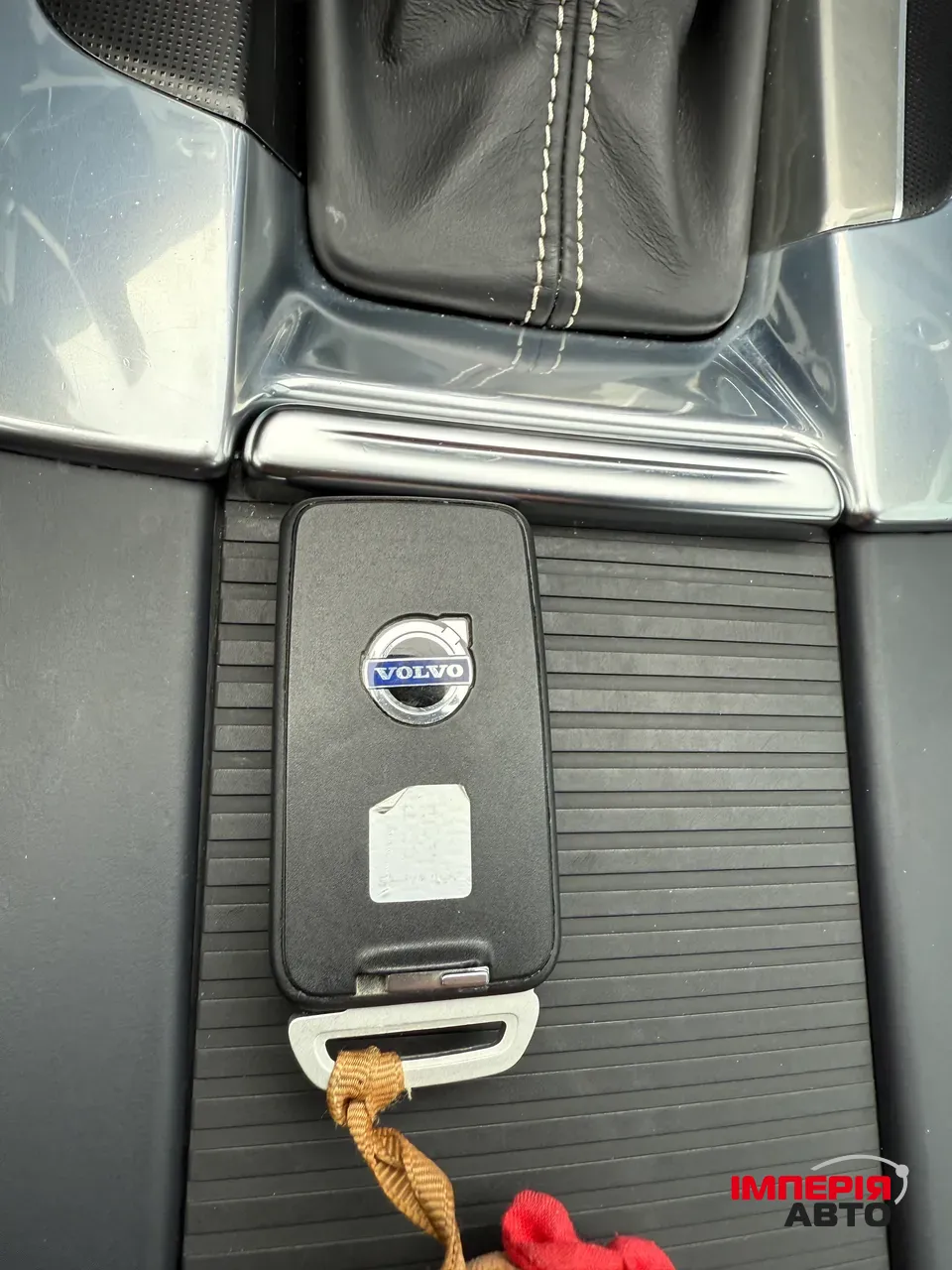 Volvo S60 - фото 20