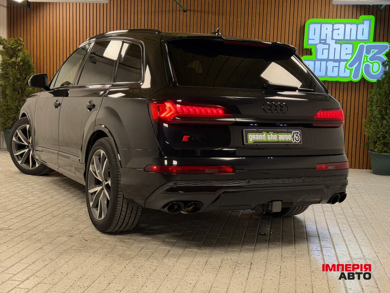 Audi SQ7 - фото 50