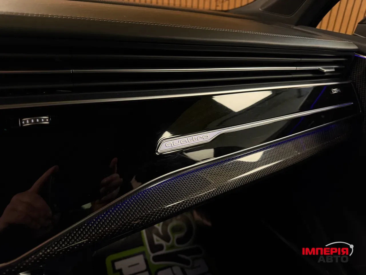 Audi SQ7 - фото 18