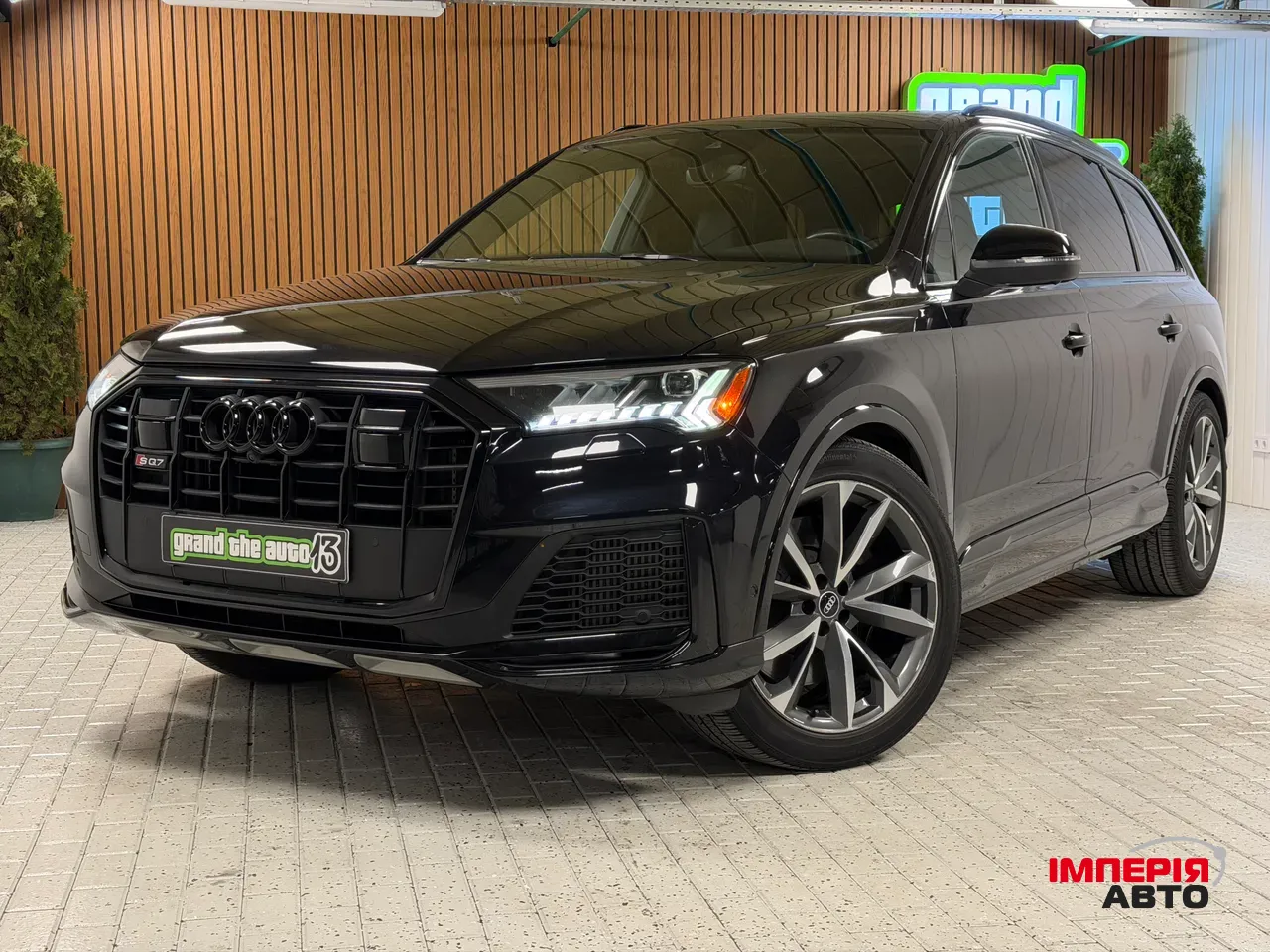 Audi SQ7 - фото 2
