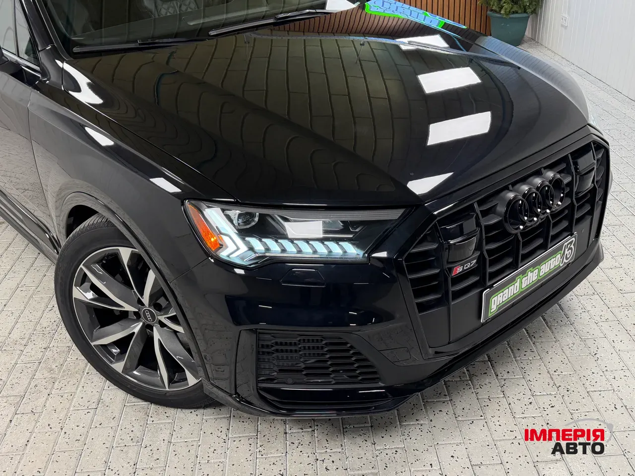 Audi SQ7 - фото 6