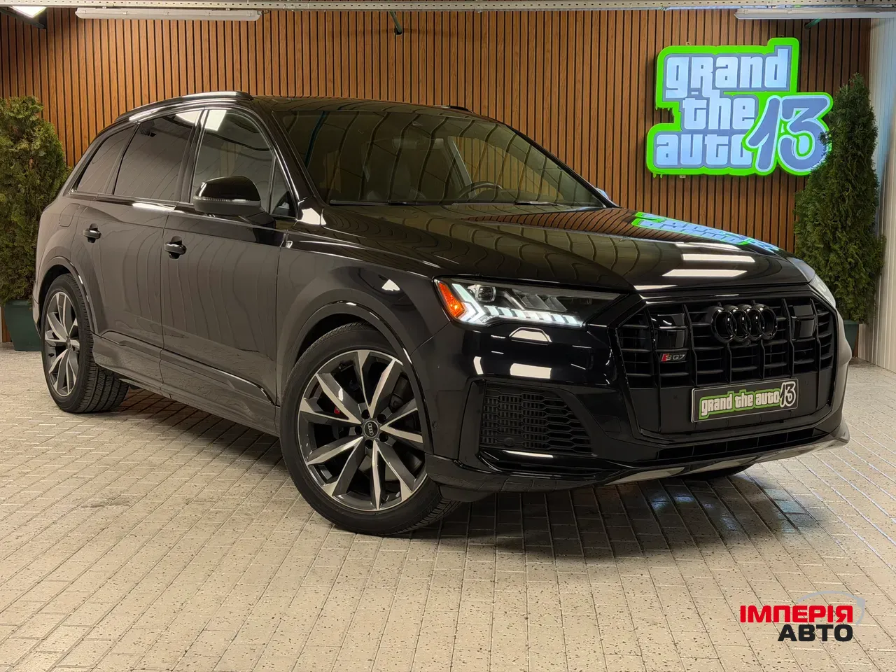 Audi SQ7 - фото 5