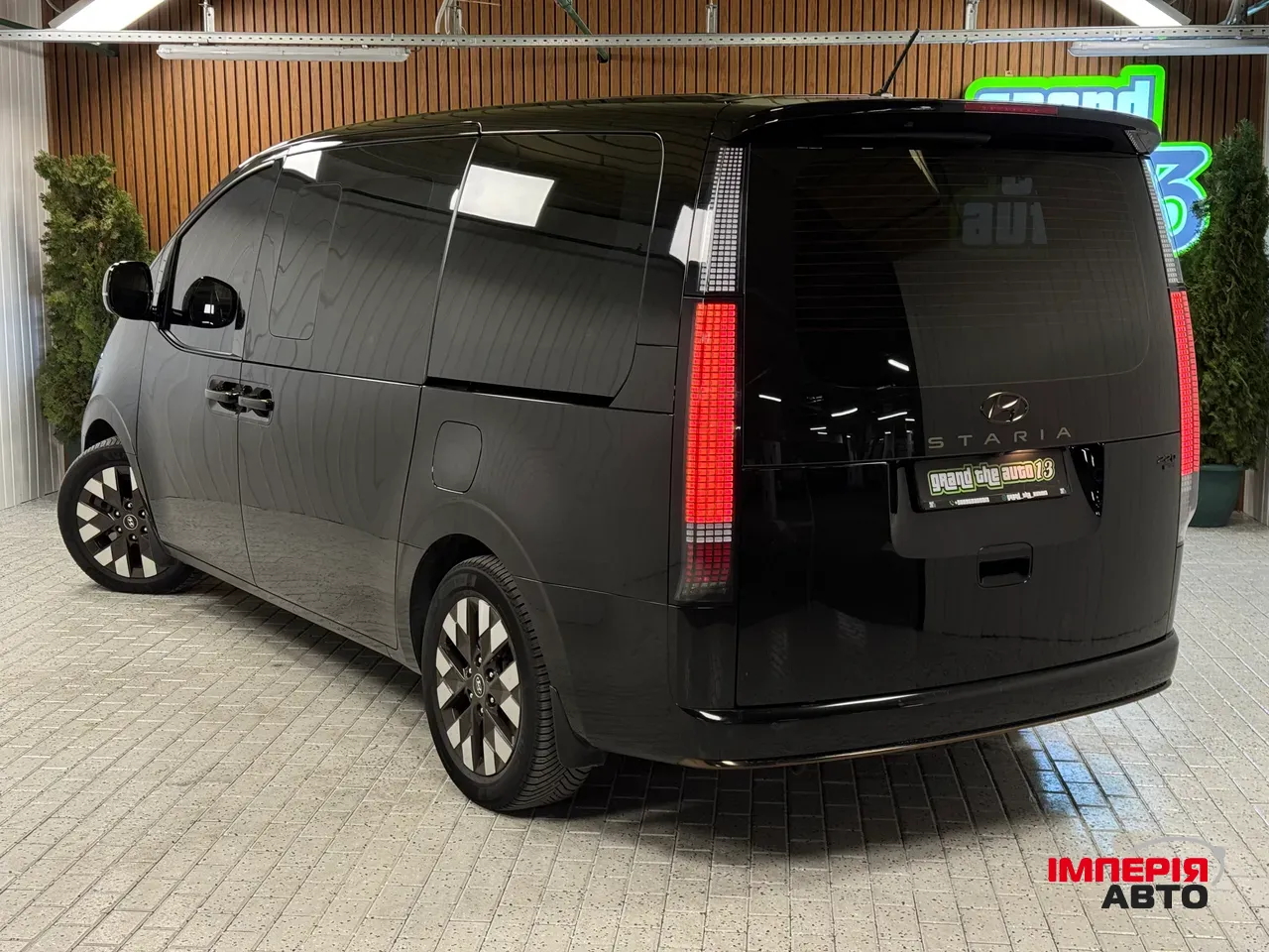 Hyundai Staria - фото 54