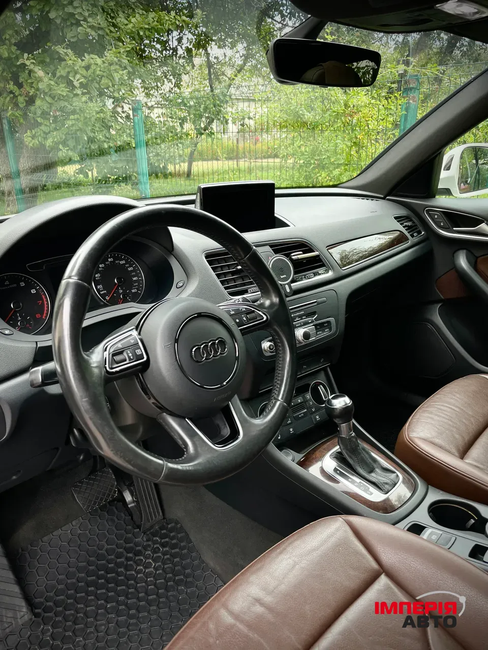 Audi Q3 - фото 4