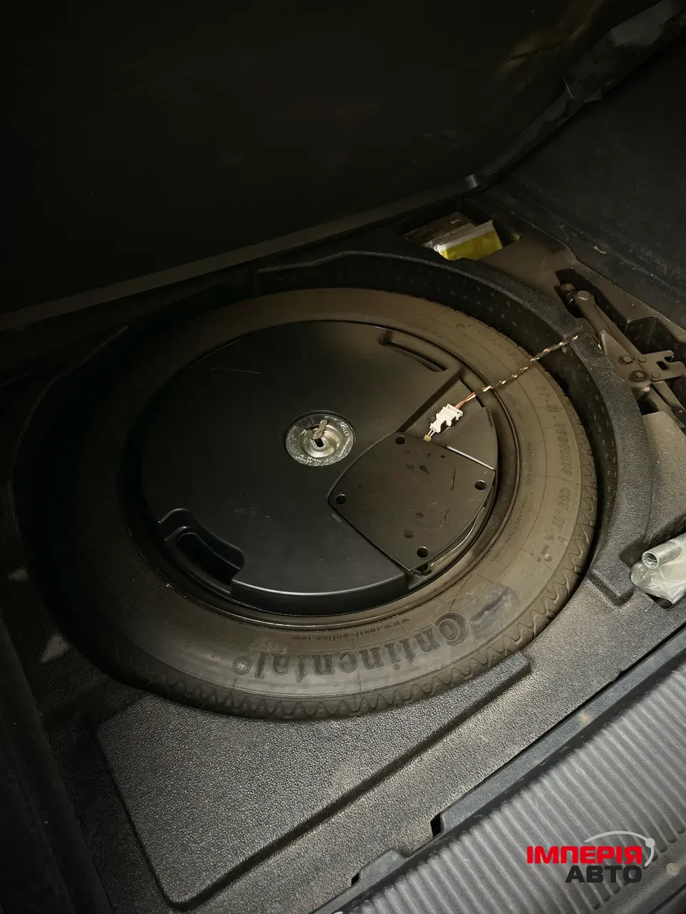 Audi Q3 - фото 14